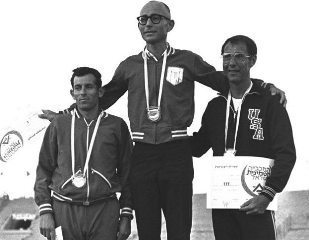 Uno de sus triunfos: Juegos Macabeos en Israel 1969.