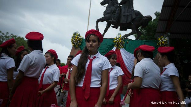 Marisol no piensa dejar la escuela... por ahora. (Foto: Hans-Maximo Musielik)
