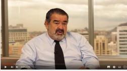 Magnate de Chile, Andrónico Luksic, usa Youtube para defenderse