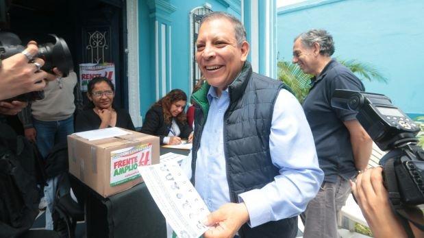 Marco Arana fue electo congresista por Cajamarca