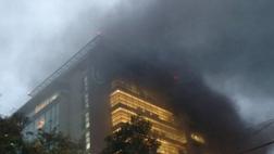Chile: Incendio en clínica obliga a evacuar pacientes y médicos