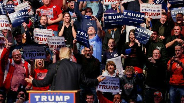 Trump goza de fuerte apoyo a pesar de las críticas en las medios y los ataques de sus rivales. (Foto: Reuters)
