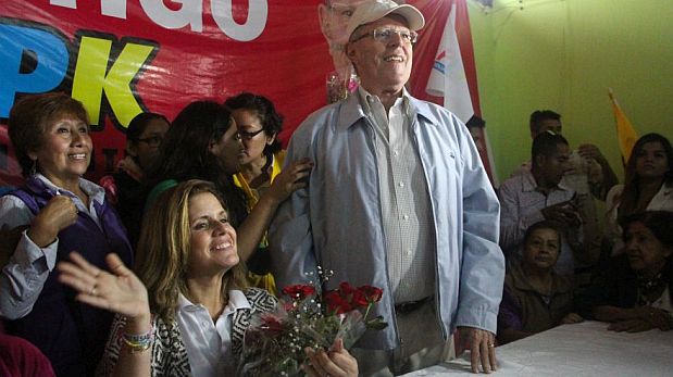 Durante sus actividades en La Libertad, PPK estuvo acompañado de Mercedes Aráoz, candidata a segunda vicepresidencia de su partido. (Foto: El Comercio / Johnny Aurazo)