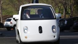 Google contrata pasajeros para que usen vehículos autónomos