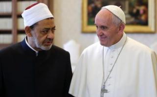 Histórico: El Papa se reúne con el gran imán Ahmed al Tayeb
