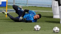 Keylor Navas se lució en entrenamiento previo a la Champions