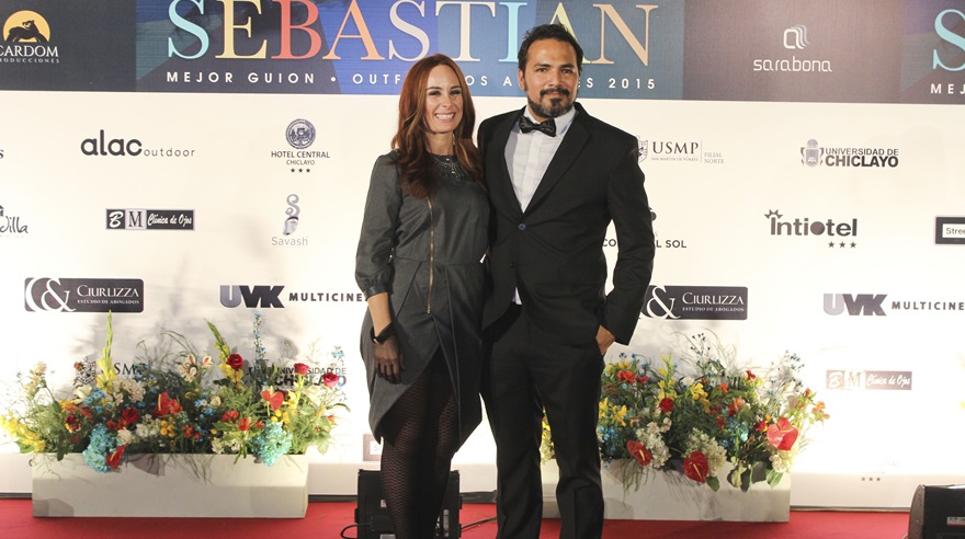 Katerina Donofrio y Carlos Ciurlizza en la premiere de 