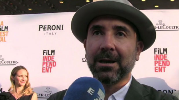 El director peruano Ricardo de Montreuil, realizador de la película dio brillo a la sesión inaugural de la 22 edición del Festival de Cine de Los Ángeles. (EFE)