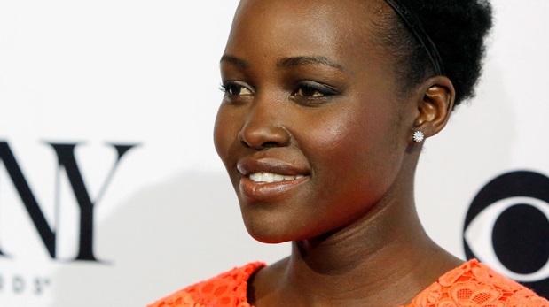 Lupita Nyong’o está nominada en la categoría de Mejor Actriz Principal por su papel en la obra “Eclipsed”. (Foto: AFP)