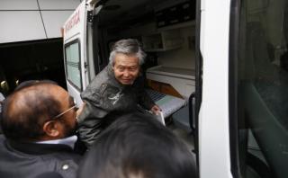 Keiko y Kenji visitarán hoy a Alberto Fujimori en clínica