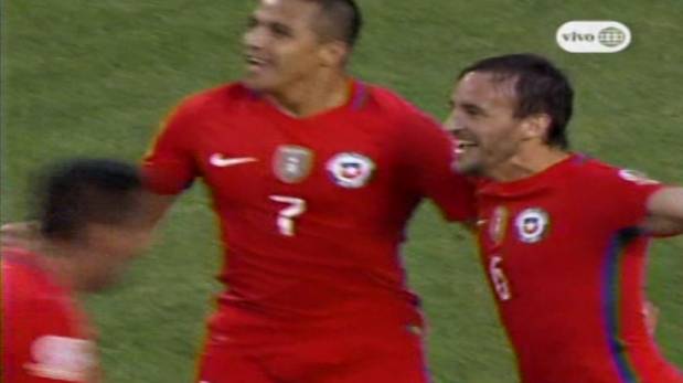 Chile: Fuenzalida anotó tras gran jugada de Alexis Sánchez