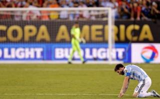 Lionel Messi anunció su retiro de la selección argentina