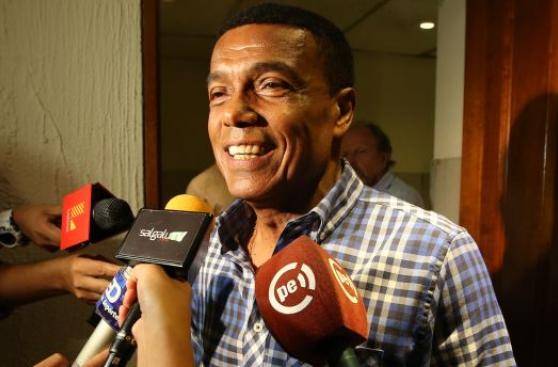 Cubillas confirmó que jugará en el homenaje a César Cueto