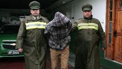 Mata a compañero de colegio y su madre lo entrega a la Policía