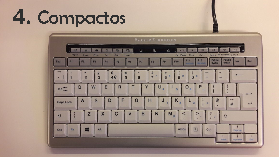 Al eliminar el teclado numérico, el teclado compacto permite al usuario mantener el ratón más cerca, en vez de forzarlo a abrir el brazo para alcanzarlo. Al mismo tiempo, reducen el esfuerzo muscular requerido para alcanzar cada tecla.