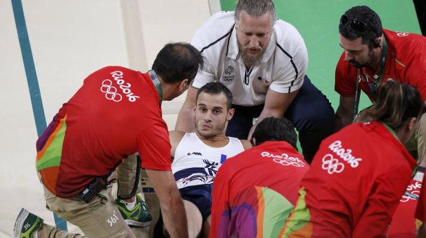 Río 2016: fue operado con éxito el gimnasta francés que sufrió terrible lesión en la pierna