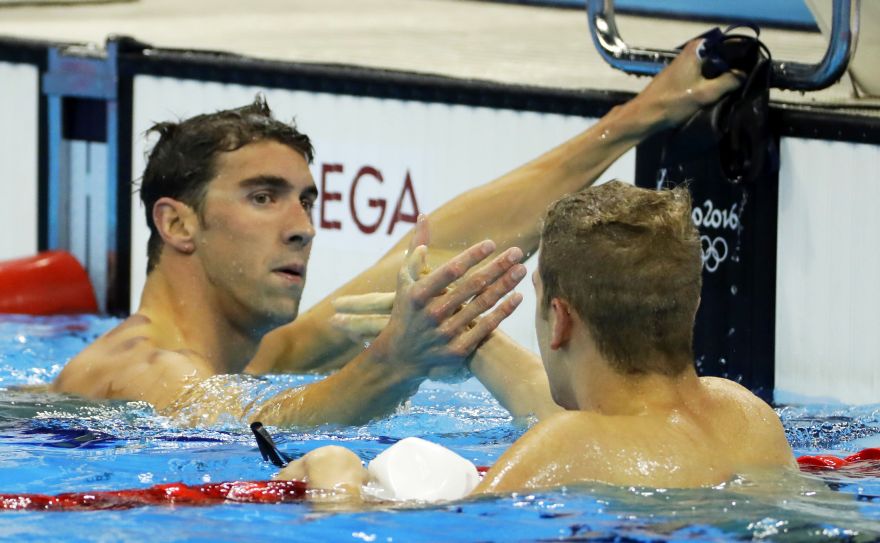 Tamas Kenderesi, Michael Phelps, Río 2016 (Fotos: AP/Getty Images)