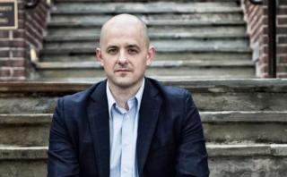 ¿Quién es Evan McMullin, el nuevo candidato contra Trump?