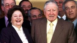 Viuda de Pinochet renuncia a fundación en medio de la polémica