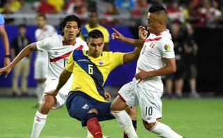 Ecuador convocó a 31 jugadores para enfrentar a Brasil y Perú