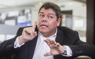 Ex viceministro: “Yo no me he reunido con la señora Heredia”