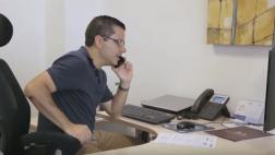 Empresarios protagonizan serie que promueve el emprendimiento