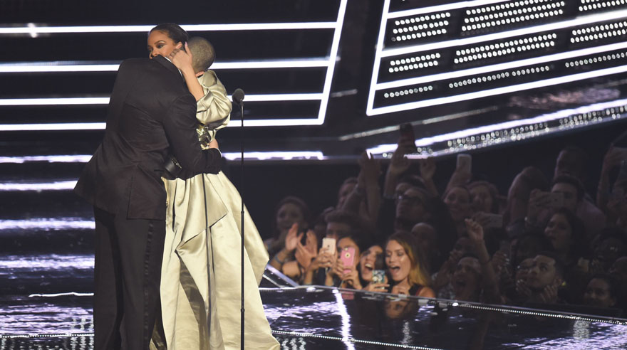 Drake le declaró su amor a Rihanna y ella reaccionó así - Imagen 3