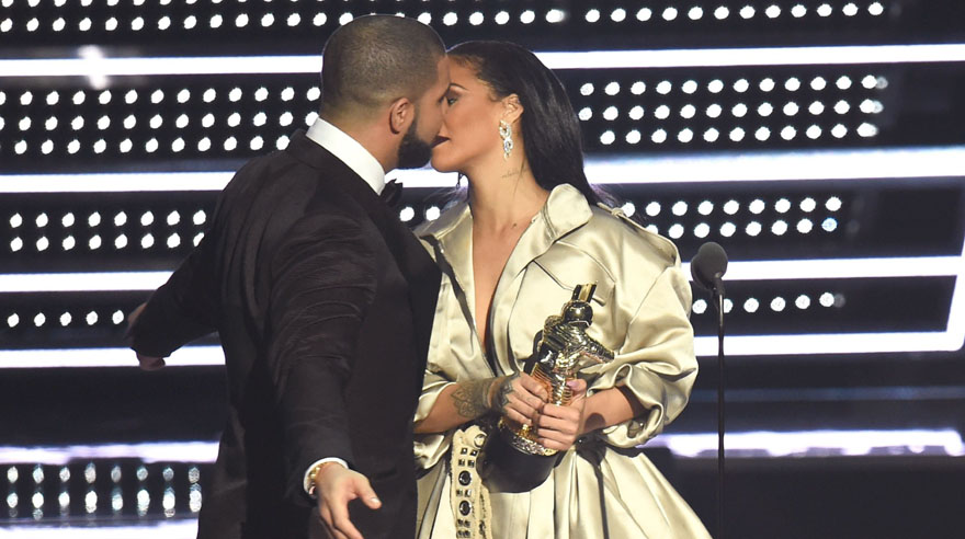 Drake le declaró su amor a Rihanna y ella reaccionó así - Imagen 1