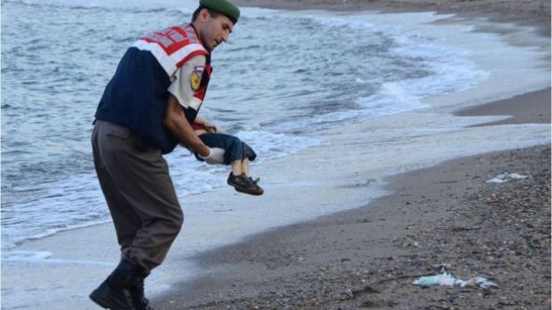 Muchos creyeron que la muerte de Alan Kurdi marcaría un antes y un después en la crisis de los refugiados. (Foto: AFP)