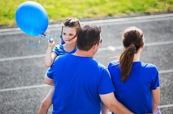 Homenajearon al niño atacado por caimán en Disney World