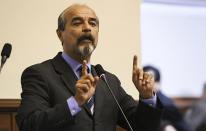 Mauricio Mulder consideró “infantil” actitud de Yeni Vilcatoma