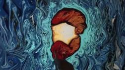 El artista turco que dibuja increíbles pinturas sobre agua