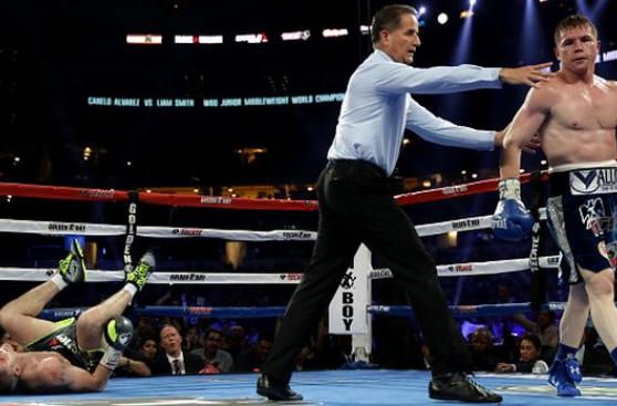 Saúl Canelo: noqueó con este potente gancho al hígado a Smith