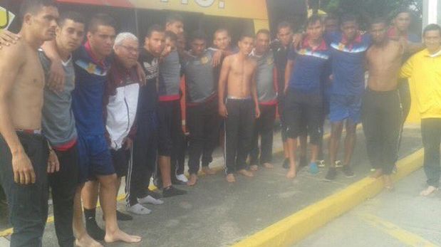 Venezuela: Equipo de fútbol profesional denuncia robo en bus
