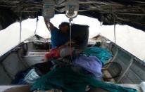 Obstetra viajó 40 horas en peque peque para salvar a paciente