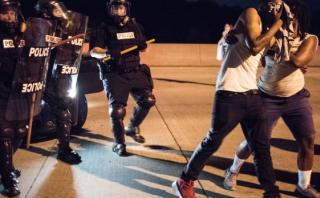 EE.UU.: 12 agentes heridos en marcha contra brutalidad policial