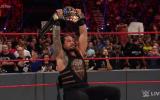 Raw: Roman Reigns retuvo título ante Rusev y lo ridiculizó