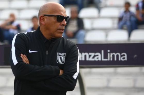 Alianza Lima oficializó salida de Mosquera con este comunicado