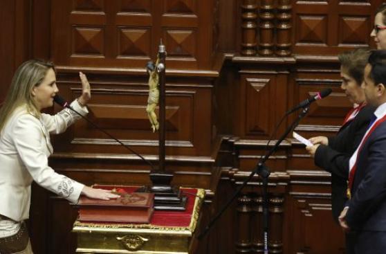 Luciana León: “Nadie quiere jóvenes fumones” en el Perú