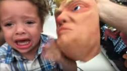 YouTube: niño llora al ver la máscara de Donald Trump