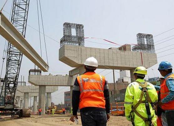 Critican gran número de adendas en infraestructura
