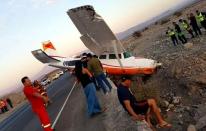 Ica: Avioneta aterrizó de emergencia en Panamericana Sur