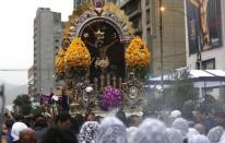 Señor de los Milagros: desvíos vehiculares por primer recorrido