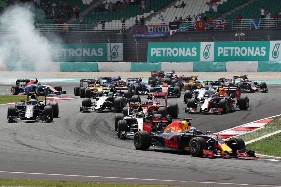 Daniel Ricciardo y Max Verstappen hicieron el 1-2 en Malasia. (foto: Red Bull)
