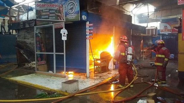 Incendio en mercado causó la muerte de decenas de animales | El ... - El Comercio