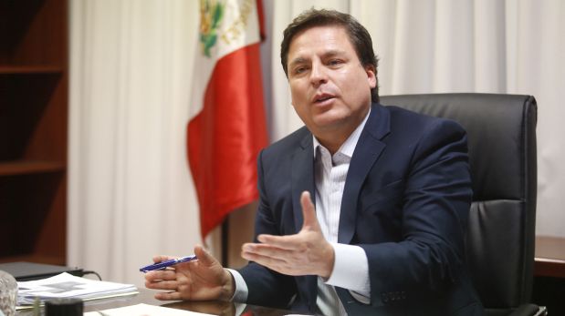 Edmundo del Águila considera que la gestión del alcalde de Lima, Luis Castañeda Lossio, no está siguiendo una planificación a futuro para la ciudad. (Foto: Percy Ramírez / El Comercio)