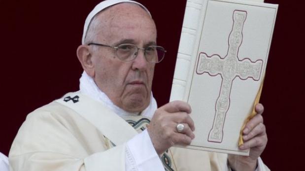 Papa autoriza indefinidamente el perdón a mujeres que abortaron