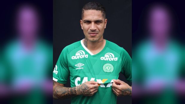 Guerrero lució camiseta del Chapecoense en homenaje de Flamengo