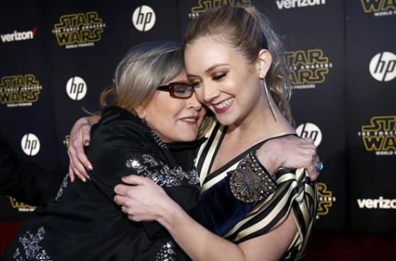 Falleció Carrie Fisher, la princesa Leia de "Star Wars" [FOTOS]