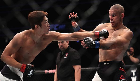 Dong Hyun Kim obtuvo su tercera victoria consecutiva en la UFC. (Foto: Getty)